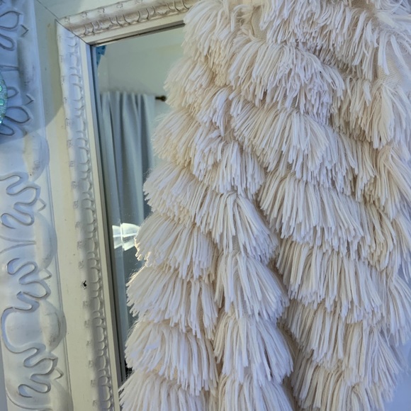 Furry cream jacket - Picture 5 of 6